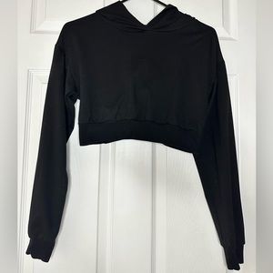 Black Cropped Hoodie / SHEIN